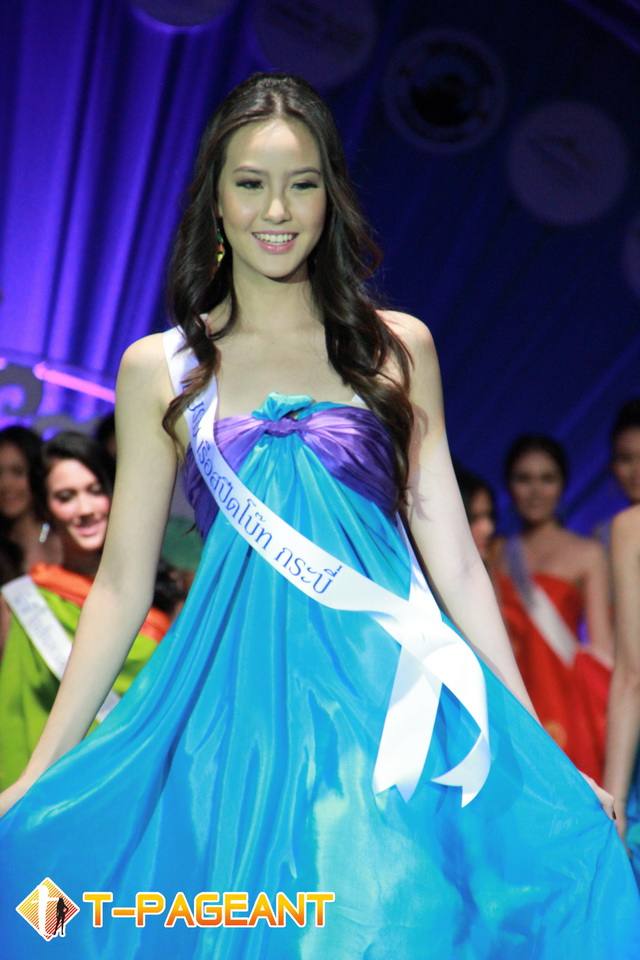 ใครคือ มิสยูนิเวิร์สไทยแลนด์ 2013