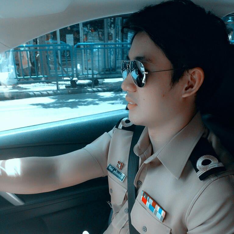 หมวดโรจน์ หล่อสุดๆ