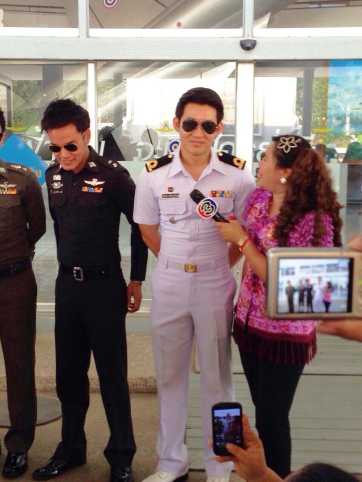 หมวดโรจน์ หล่อสุดๆ