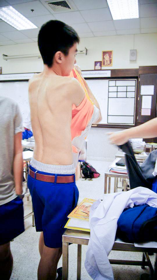 วัยรุ่นมอปลายแซ่บๆ