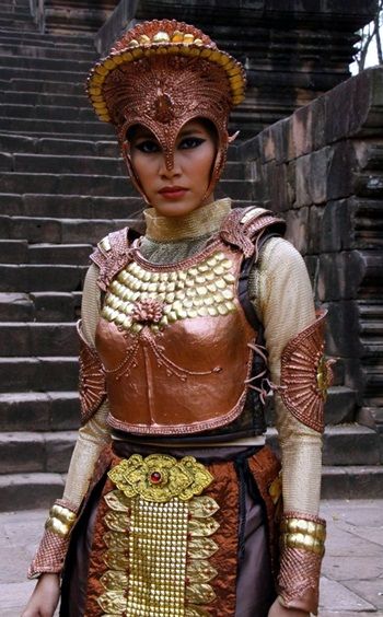 กรี๊ดด!! สาปพระเพ็ง ละครฟอร์มยักษ์แห่งปี 2013 แสง สี เสียง ฉากอลังการมากๆ ค่ะ ช่อง 3 การันตีคุณภาพเรตติ้งอันดับหนึ่งของไทย