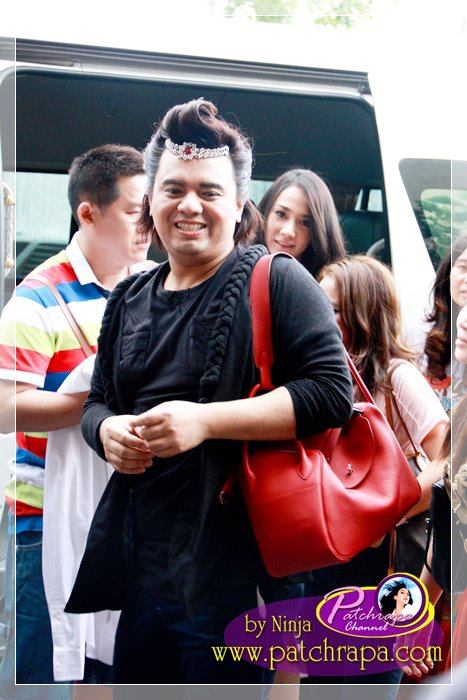 เจ้าหญิงอั้ม และ 'เด็จแม่ เอ มหาชนตัวจริงเสียงจริงค่ะ