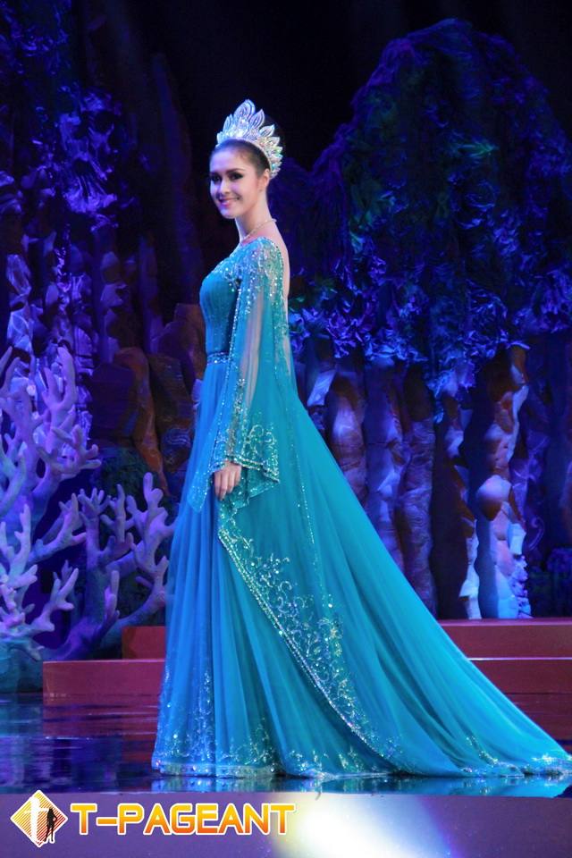 ฟาริด้า วัลเลอร์ MUT2012 อำลาตำแหน่ง