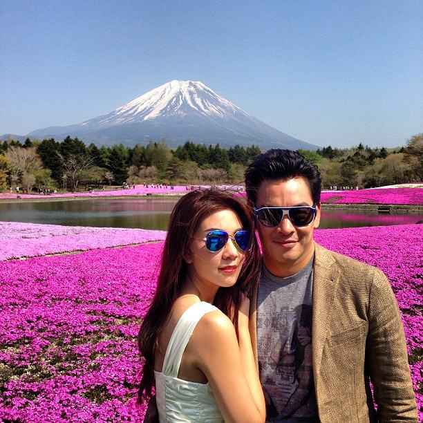 สวีทสุด ๆ ชาคริต-วุ้นเส้น จูงมือหวาน เที่ยวญี่ปุ่น