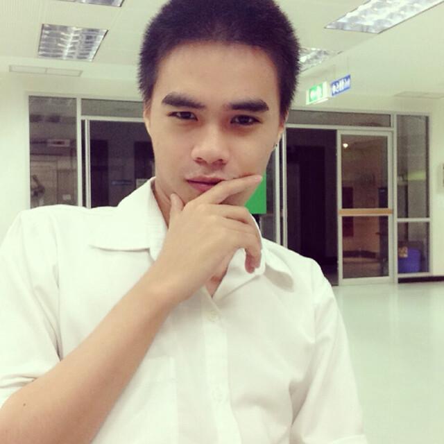 หนุ่มๆจากเฟส