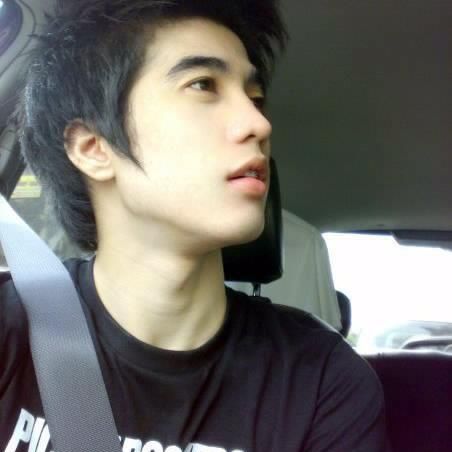 หนุ่มๆจากเฟส