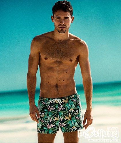 Who&rsquo;s this sexy model in H&M ?