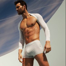 Tomas Skoloudik by Dean Isidro : HQ images