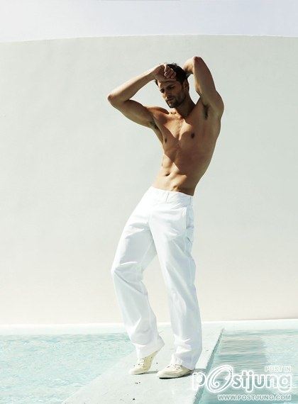 Tomas Skoloudik by Dean Isidro : HQ images