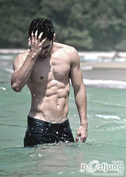 Diego Amaral by Rodrigo Marconatto