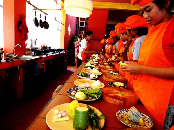 สวยแปลกตา เขมรดินแดงอารยธรรมพันปี