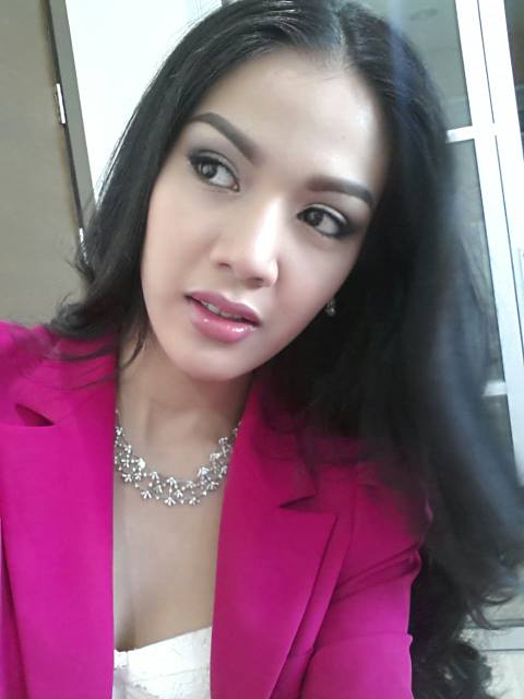 ภาระกิจทีม มิสยูนิเวิร์สไทยแลนด์ 2013