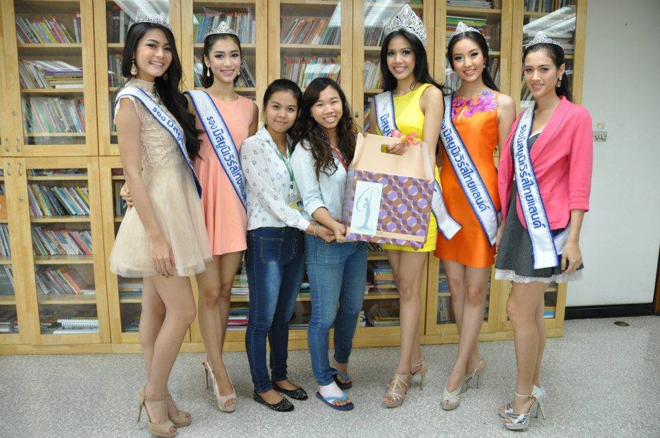 ภาระกิจทีม มิสยูนิเวิร์สไทยแลนด์ 2013