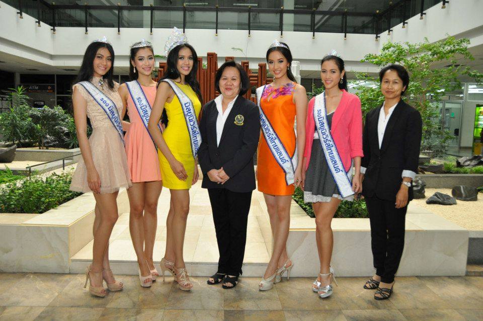 ภาระกิจทีม มิสยูนิเวิร์สไทยแลนด์ 2013