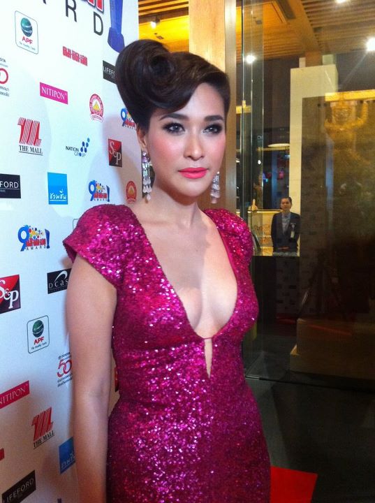 ตัวเเม่ ปากเเดงเเรงเลิศ