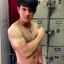 เป็นเรื่อง! เอิร์ธ ธวัช Suckseed โพสต์ภาพปืนขู่พวกจ้องแย่งแฟน