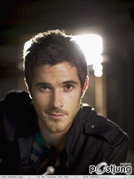 ชอบคนมีหนวดมันจี้ๆดี