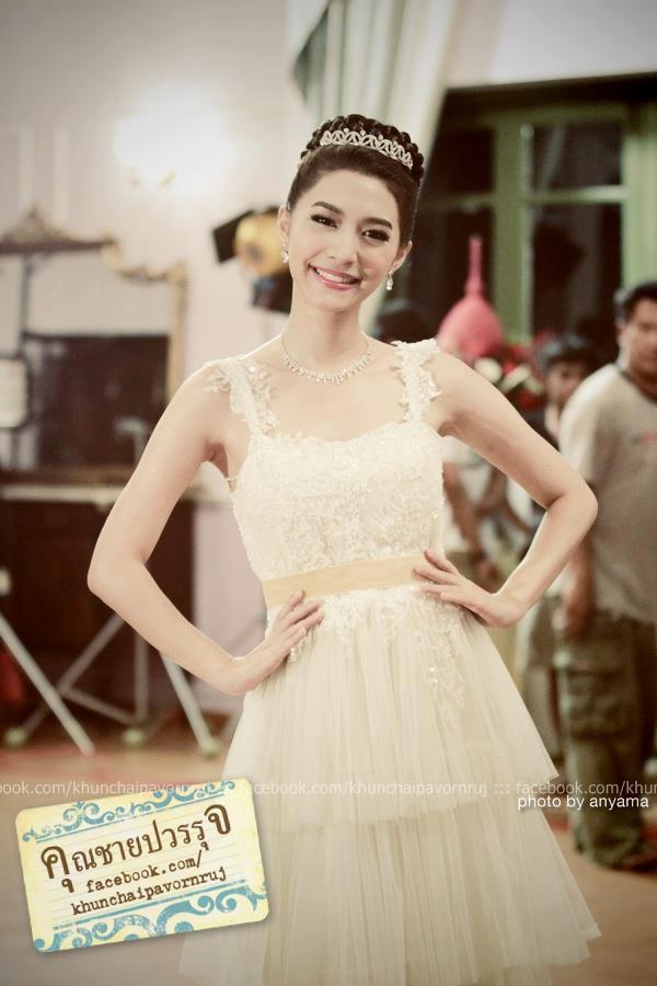 มิว นิษฐา สวยขาวตัวเล็ก