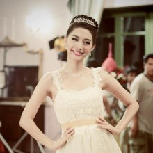 มิว นิษฐา สวยขาวตัวเล็ก