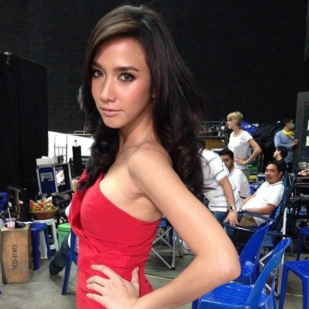 พัชราภา (โพสท์เฉยๆชอบ^^)