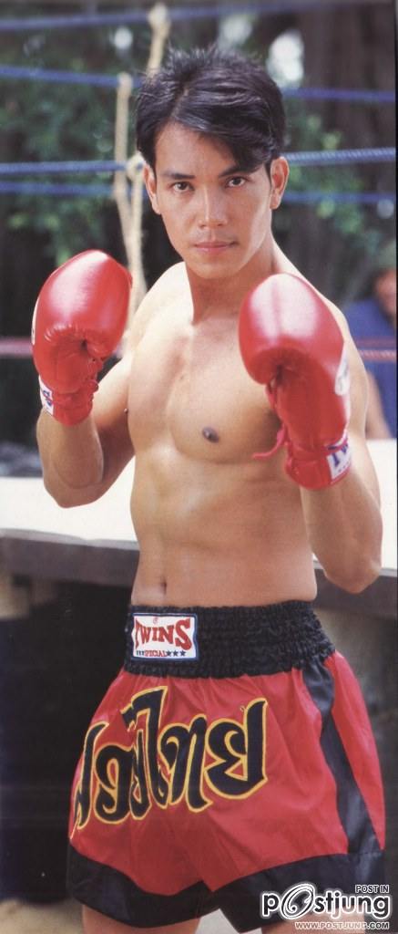 มวยมวยไทยอยู่ในสายเลือดไทย