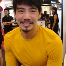 หนุ่มไทย...กล้ามใหญ่