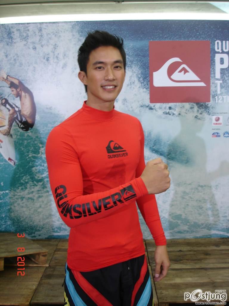 หนุ่มไทย...กล้ามใหญ่