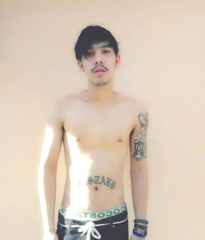 พึ่งเจอรูปนี้เลยเอามาแชร์ค่ะ