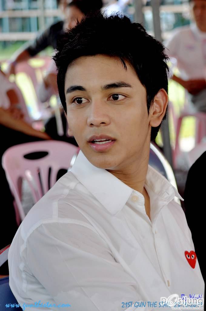 กันต์ เดอะสตาร์น่ารักอ่ะโอ๊ยละลายๆกับรอยยิ้ม