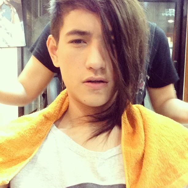ซี มัฑณาวี หล่อ มาก