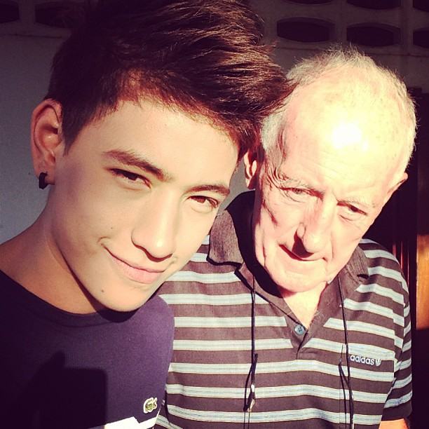 ซี มัฑณาวี หล่อ มาก
