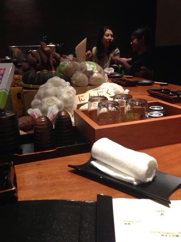 ไม่จบ! ภาพ จิน สามีหนิง ไฮโซน้ำหวาน ทานข้าวด้วยกันโผล่อีก