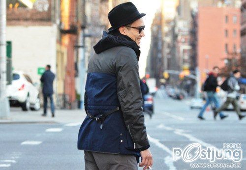 ผู้ชายใส่ ๓