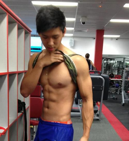หุ่นดีวะSad![28]