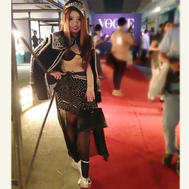 ส่องแฟชั่นสุดหรู เมษา วรรณวิไล แฟชั่นนิสต้า ที่กำลังมาแรง!!