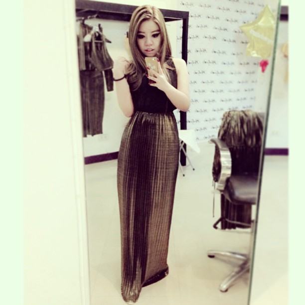 ส่องแฟชั่นสุดหรู เมษา วรรณวิไล แฟชั่นนิสต้า ที่กำลังมาแรง!!