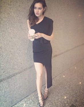 พี่ญาญ่าญิ๋ง" เดินพรมแดงหนังเมืองคานส์ ในฐานะ นักแสดงฮอลลีวู๊ดดดดดดดดดดดดดด