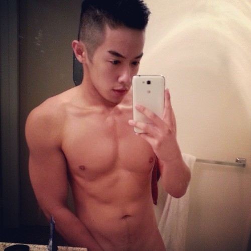 หุ่นดีวะSad![29]