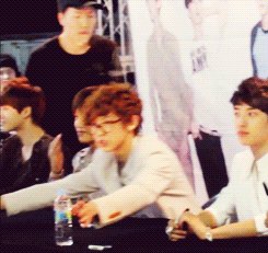 อาการมึน อึนและเอ๋อ ของ ผช คนนี้..น่ารักอย่าบอกใครเลยย^^^