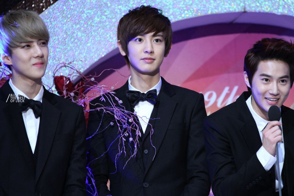 หยอยใส่สูทแล้วถูกใจเจ๊ที่สู๊ด!!!