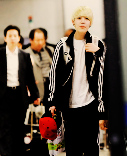 ไม่หล่อจริงทำไม่ได้-_-