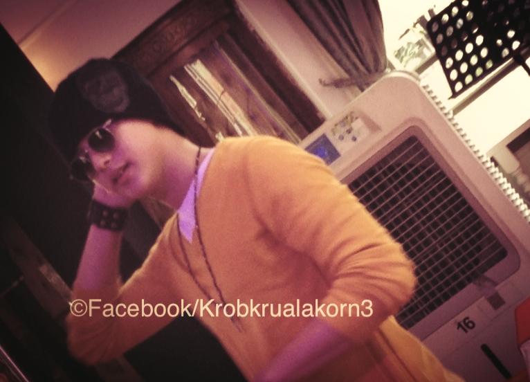 ภาพเบื้องหลัง ปาร์ตี้ยามบ่ายกับคุณชายพุฒิภัทร เจมส์ เบลล่า หวานมาก