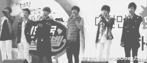แบบนี้้้....