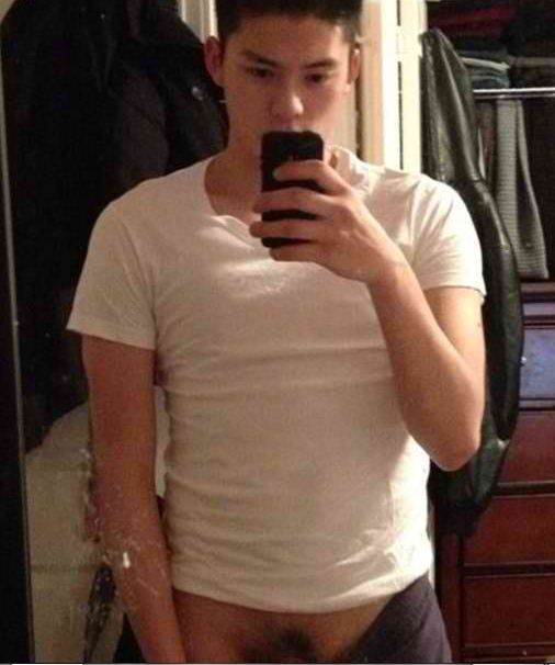 พ่อหนุ่ม หุ่นฟิน 69 !!