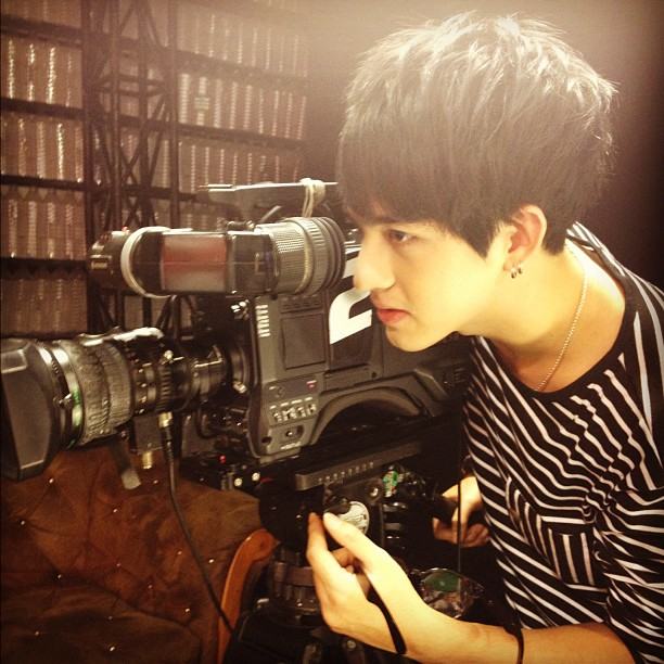 เลโอ หนุ่มคนนี้น่ารักจุงเบย 4 (หล่อจุงเบย)