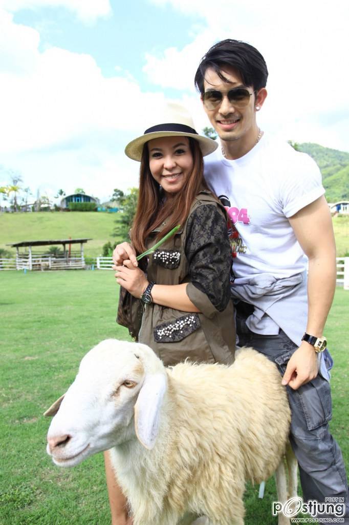 อั้มๆ  ปากแดง