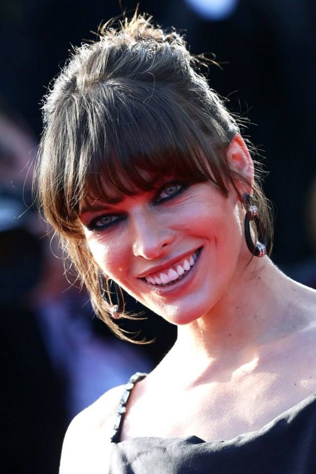 Milla Jovovich @ Red Carpet Cannes Film Festival 2013 (21-5-13)