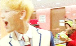 ยิ้มในอุดมคติของดาว.......^^^^^^