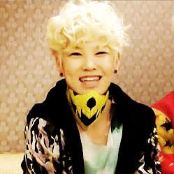 ยิ้มในอุดมคติของดาว.......^^^^^^