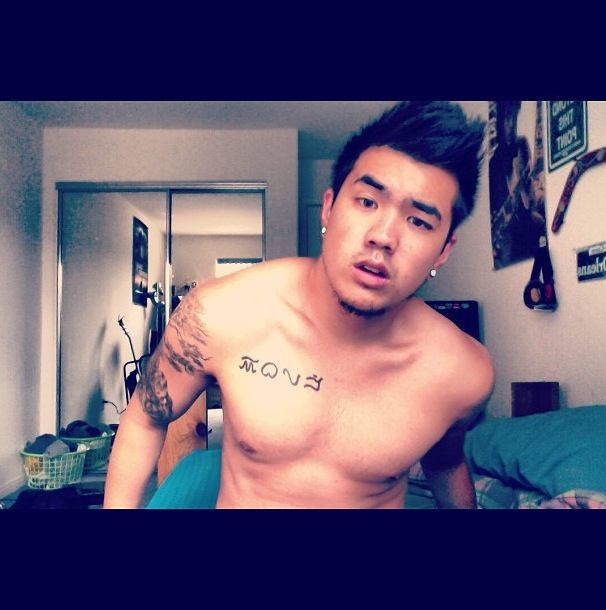 ไปหารูปมาลง เจอพอดีเลยเก็บ มาฝาก :)